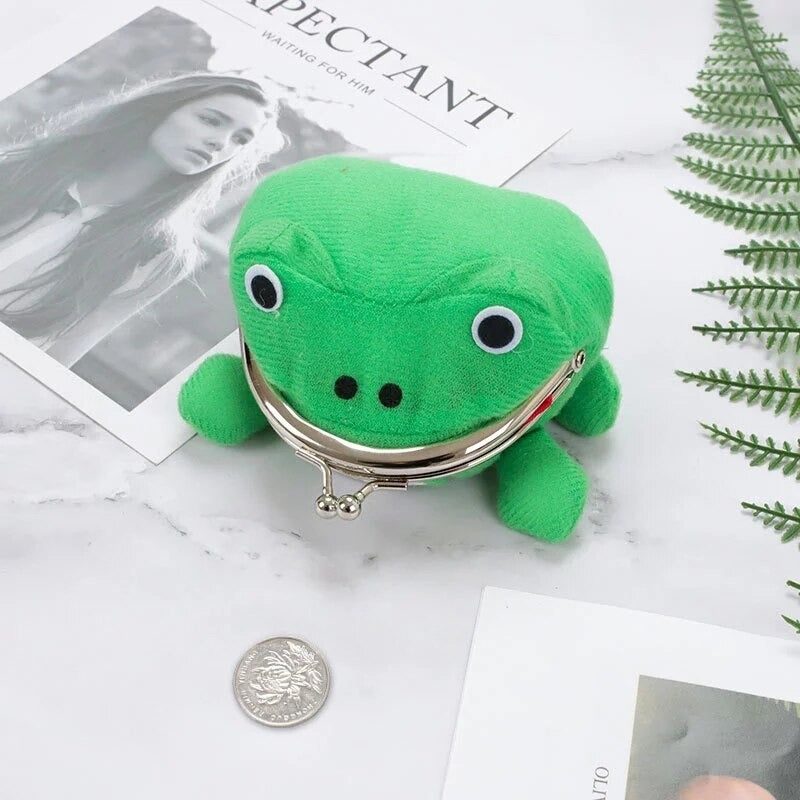 Gama Chan Frog wallet